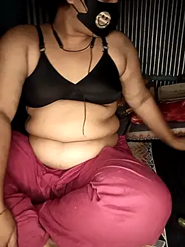 Snapshot of Priyanka-Khan chatting on July 24, 2026, 7:34 pm Priyanka-Khan online show from July 24, 2026, 7:34 pm