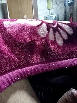 Soumyajit129ommk online show from November 29, 2025, 2:36 am