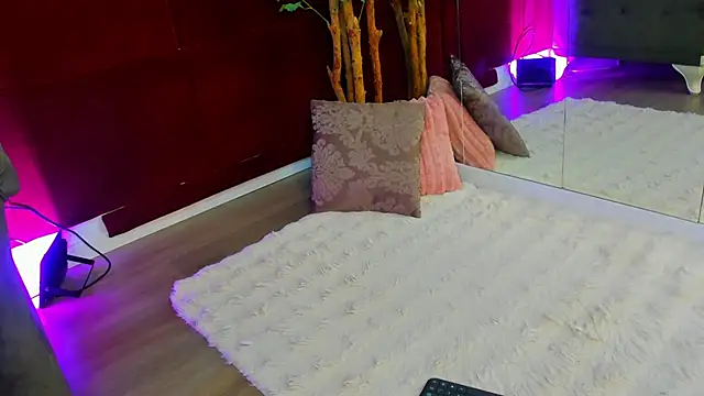 StepMomAnn online show from October 29, 2025, 6:37 am