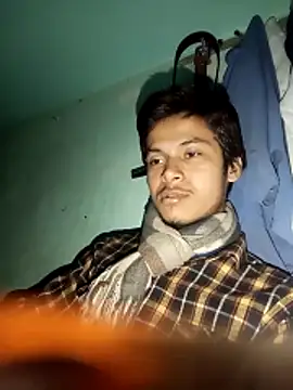 maxmishra18 online show from November 15, 2025, 4:58 pm