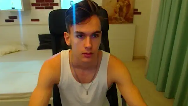 BradyFlint online show from October 17, 2025, 4:04 am