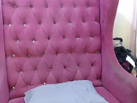 Sophialovecum 29 online show from October 31, 2025, 3:35 pm