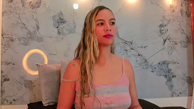 Karina chastillo online show from March 6, 2026, 11:17 am