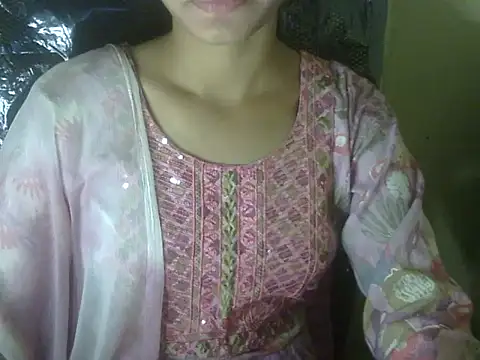 Shezi N online show from November 4, 2025, 12:37 pm