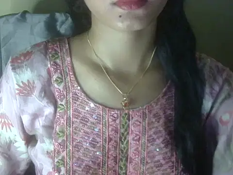 Shezi N online show from May 15, 2026, 1:07 pm
