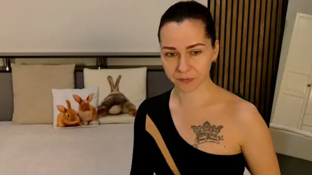 DitaNoir online show from February 24, 2026, 7:17 am