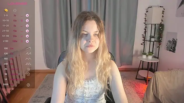 DreamSinder online show from October 22, 2025, 5:52 am