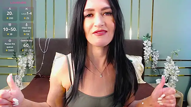 Snapshot of JaneWalch chatting on May 29, 2026, 7:50 am JaneWalch online show from May 29, 2026, 7:50 am