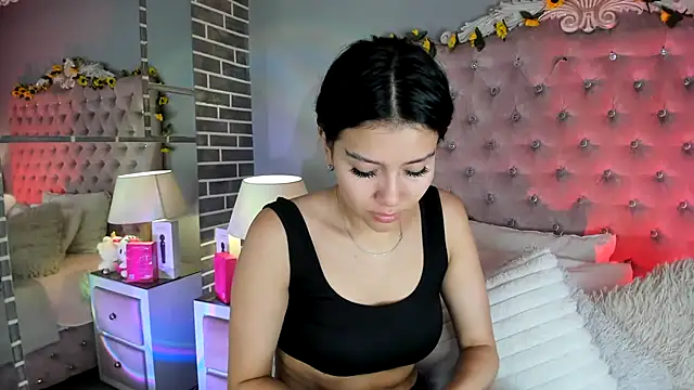 Snapshot of TanyaBello chatting on July 15, 2026, 4:07 am TanyaBello online show from July 15, 2026, 4:07 am