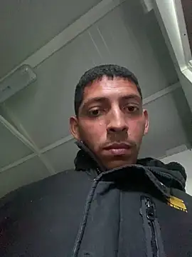 Couple fetish 199 online show from November 26, 2025, 4:41 pm