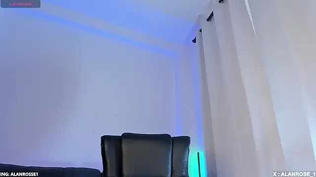 AlanRose01 online show from October 26, 2025, 4:24 pm