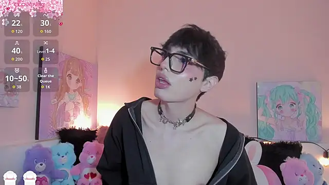 Strawberry Kitty  online show from February 22, 2026, 4:13 am