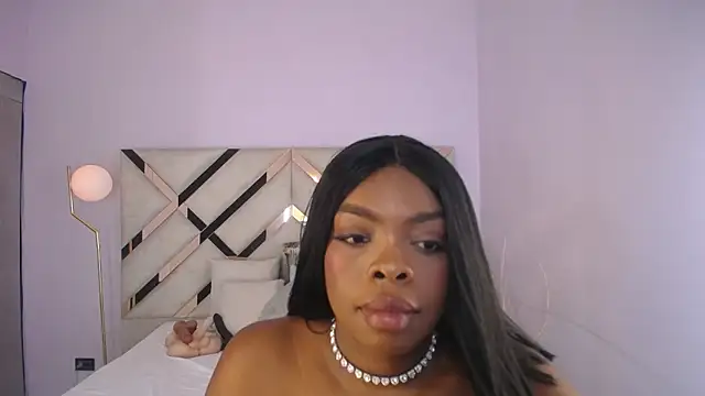 Snapshot of Maiacharris_ chatting on May 23, 2026, 12:53 pm Maiacharris online show from May 23, 2026, 12:53 pm
