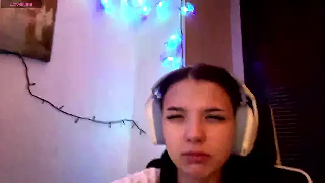 HanaMantanaDell online show from March 14, 2026, 4:12 pm