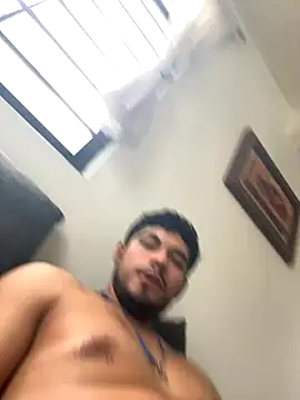 Twistermc11 online show from October 19, 2025, 9:37 pm