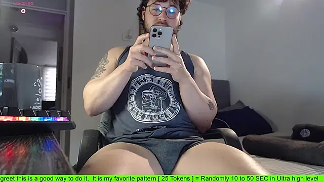 SugaredDigit online show from October 6, 2025, 12:57 pm