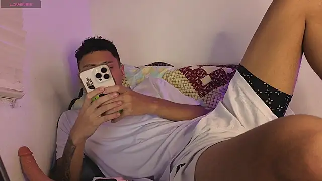 Anto Jasro online show from November 29, 2025, 1:08 am