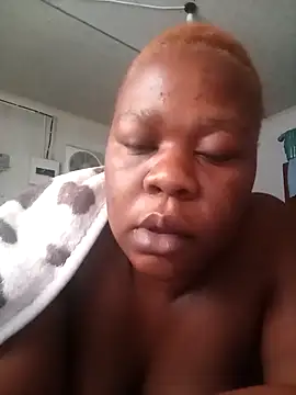 Roronae online show from November 11, 2025, 7:08 am