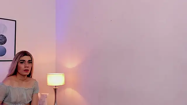 Amelia Brixton online show from April 23, 2026, 12:29 pm