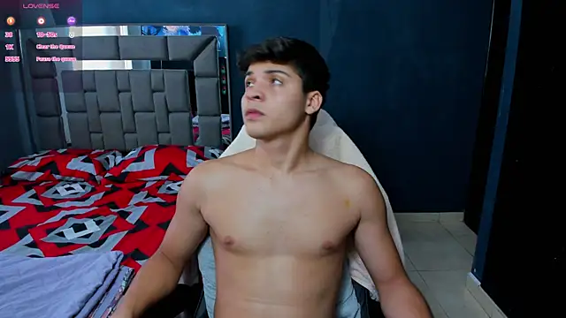 baby david 03 online show from February 4, 2026, 9:53 pm