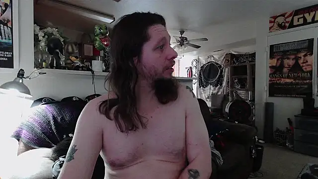 biggerisbetter12 online show from March 16, 2026, 3:27 pm