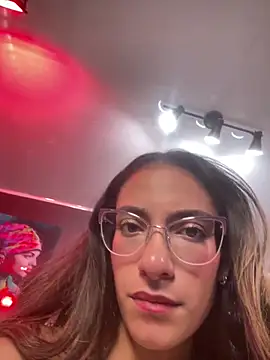 elegant  rouse online show from January 6, 2026, 8:23 pm