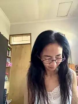 princessD077 online show from October 17, 2025, 6:38 am