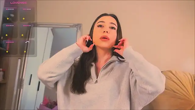 InsideMia online show from April 27, 2026, 7:28 am