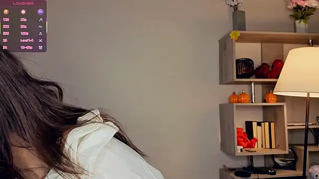 ClarissaMaheia online show from April 8, 2026, 7:14 pm