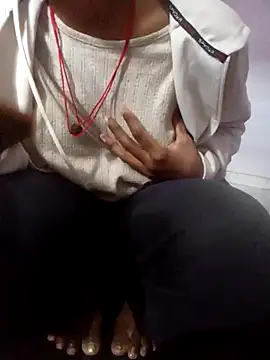 Chocopie Girl online show from November 29, 2025, 3:20 am