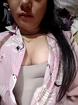 Sinhlinh2020 online show from February 17, 2026, 10:38 pm