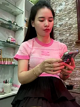 Phale2x online show from November 15, 2025, 8:33 am