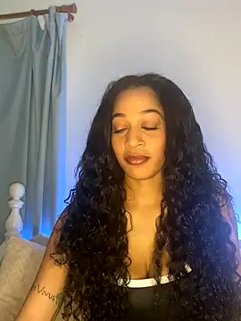 Dreamykaia online show from November 6, 2025, 11:11 am