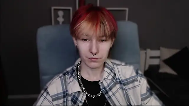 guitarandangell online show from March 17, 2026, 7:23 am