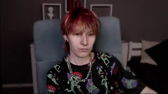 guitarandangell online show from April 12, 2026, 6:24 pm