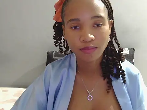 yellowbonecams1874 online show from November 17, 2025, 7:36 am