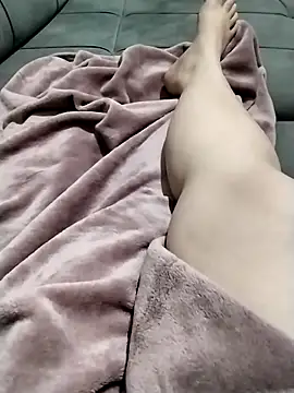 Maeefilha254 online show from December 5, 2025, 10:24 am