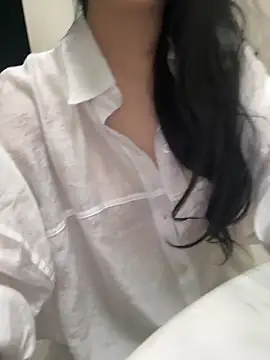 Minhee22 online show from November 11, 2025, 5:35 pm