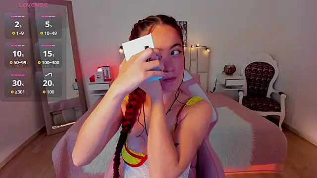 Amaraa couper1 online show from November 1, 2025, 3:30 am