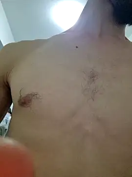 16enes16 online show from October 25, 2025, 6:24 pm