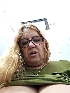 JennyInVegas online show from November 6, 2025, 1:56 pm