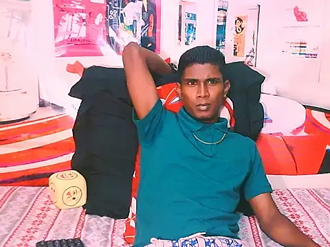 IndianThuggin online show from November 19, 2025, 5:24 pm