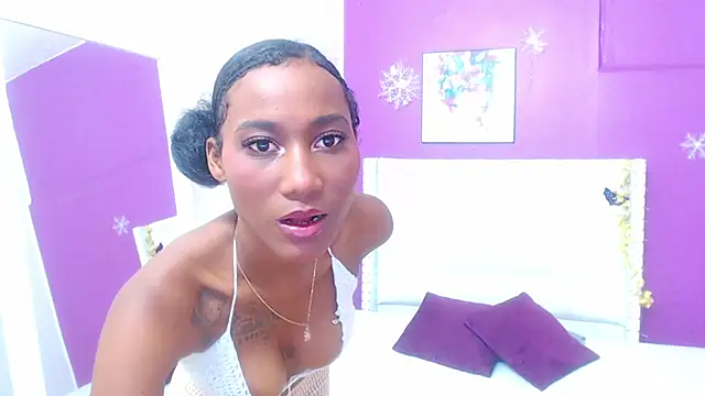 innocent sexybaby online show from November 28, 2025, 4:15 am