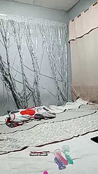 Snapshot of Orianabluee_ chatting on November 6, 2025, 1:45 pm Orianabluee online show from November 6, 2025, 1:45 pm