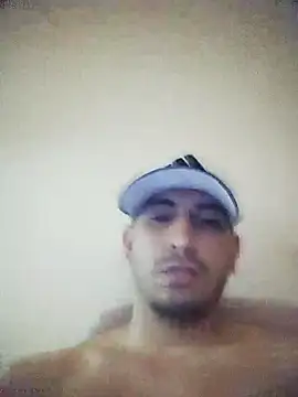 villamarinalvarez25 online show from October 20, 2025, 4:24 am