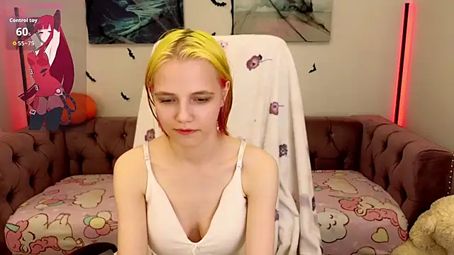 MitaSide online show from October 20, 2025, 8:42 pm