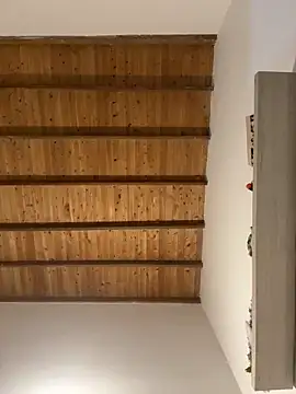 valeriahornier online show from March 6, 2026, 11:23 pm