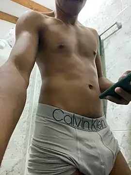 Snapshot of liam_Brooks9 chatting on November 20, 2025, 4:23 am liam Brooks9 online show from November 20, 2025, 4:23 am