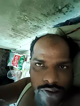 Snapshot of RNlov chatting on November 17, 2025, 2:28 am RNlov online show from November 17, 2025, 2:28 am