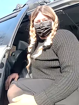 Ashley-Amber Dragon online show from December 22, 2025, 7:55 pm